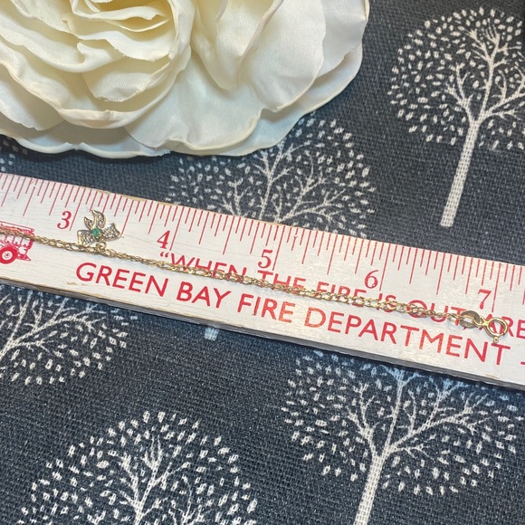 Elegant 14K (Solid) Yellow Gold Bracelet with Charm - Picture 2 of 7